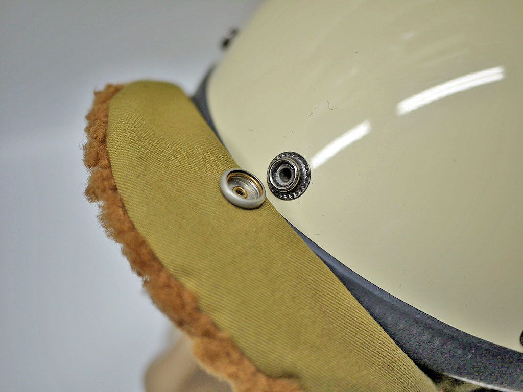 TYPE VHT4 MOUTON BOMBER HAT