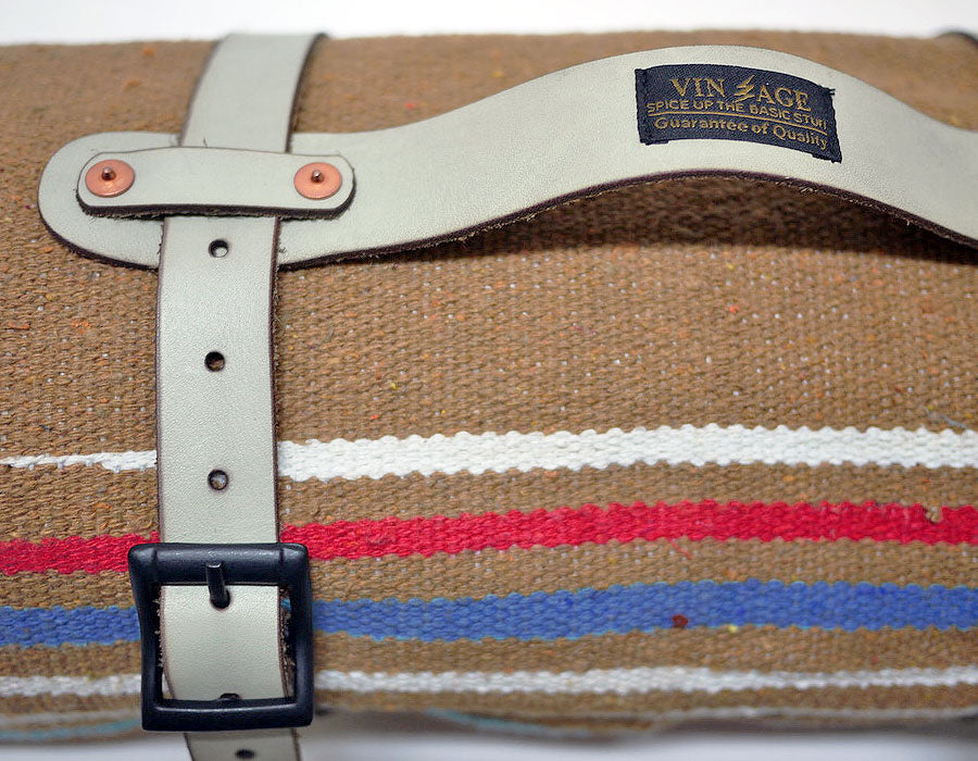 TYPE VTB2 RUG & LEATHER RUG HOLDER