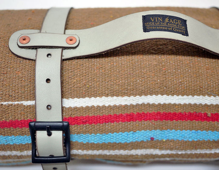 TYPE VTB2 RUG & LEATHER RUG HOLDER