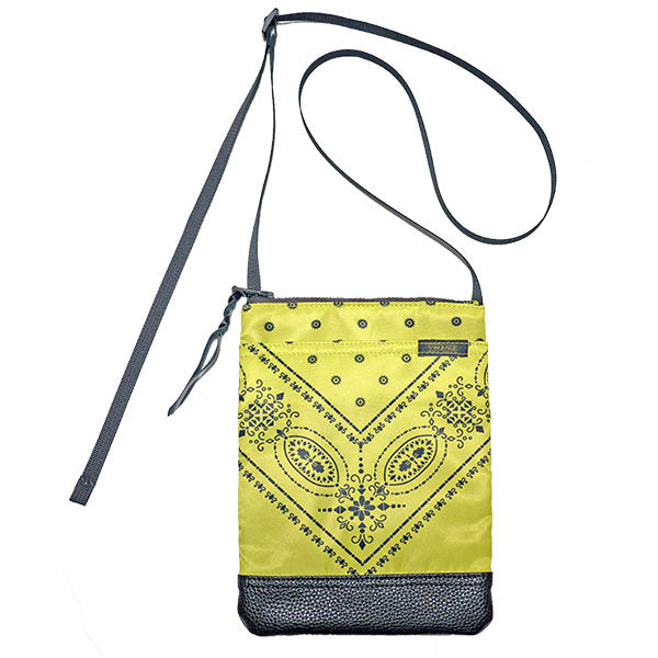 TYPE VBG8 COMPACT CROSSBODY BAG