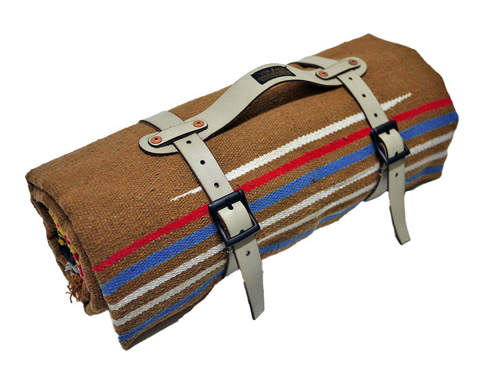TYPE VTB2 RUG & LEATHER RUG HOLDER